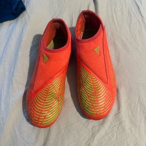 Used kids soccer cleats